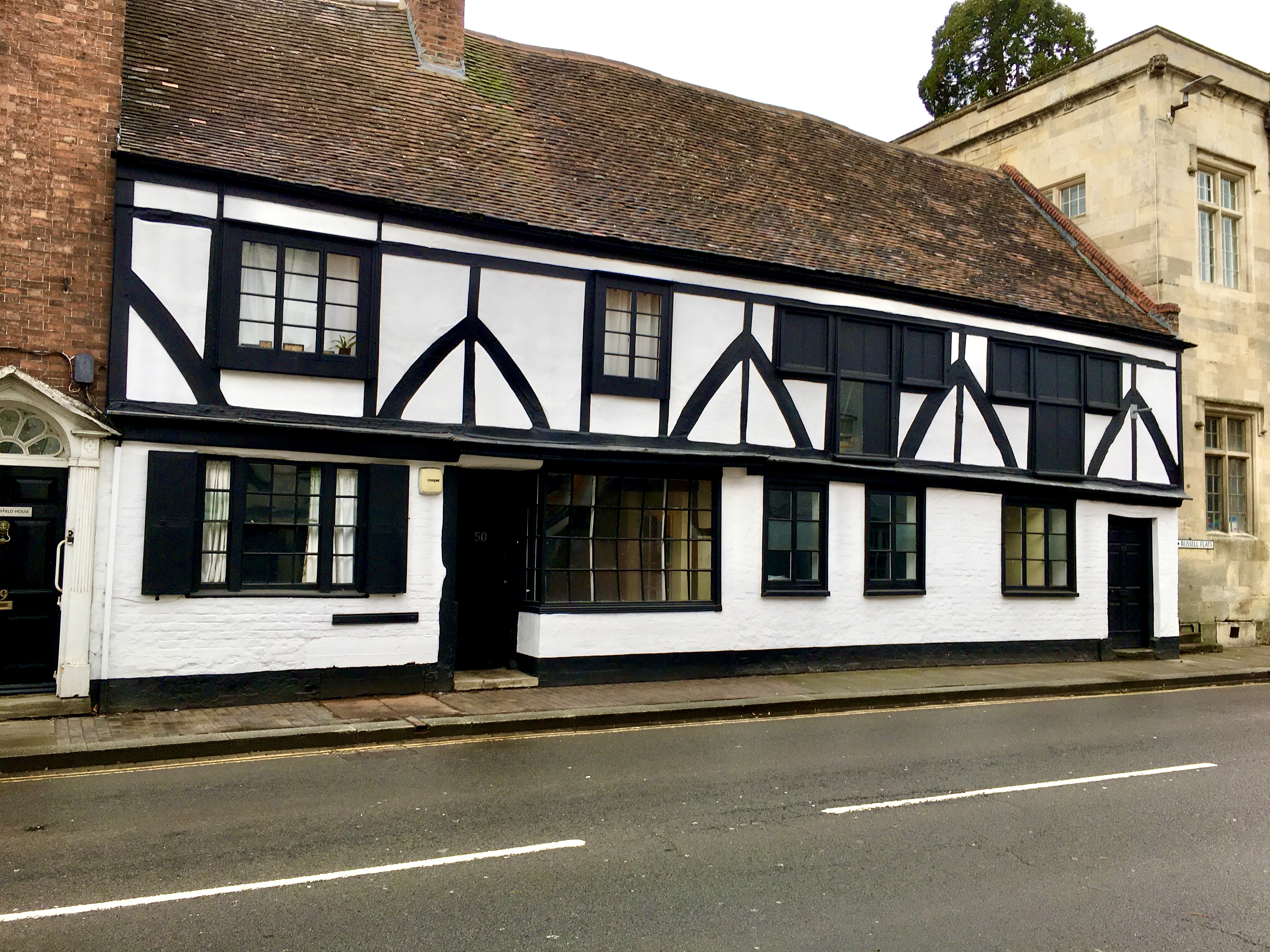 Ghosts and Hauntings of Tewkesbury- The Grey Man Haunting
